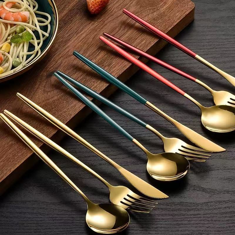 Set couverts inox doré 4 pièces, style portugais