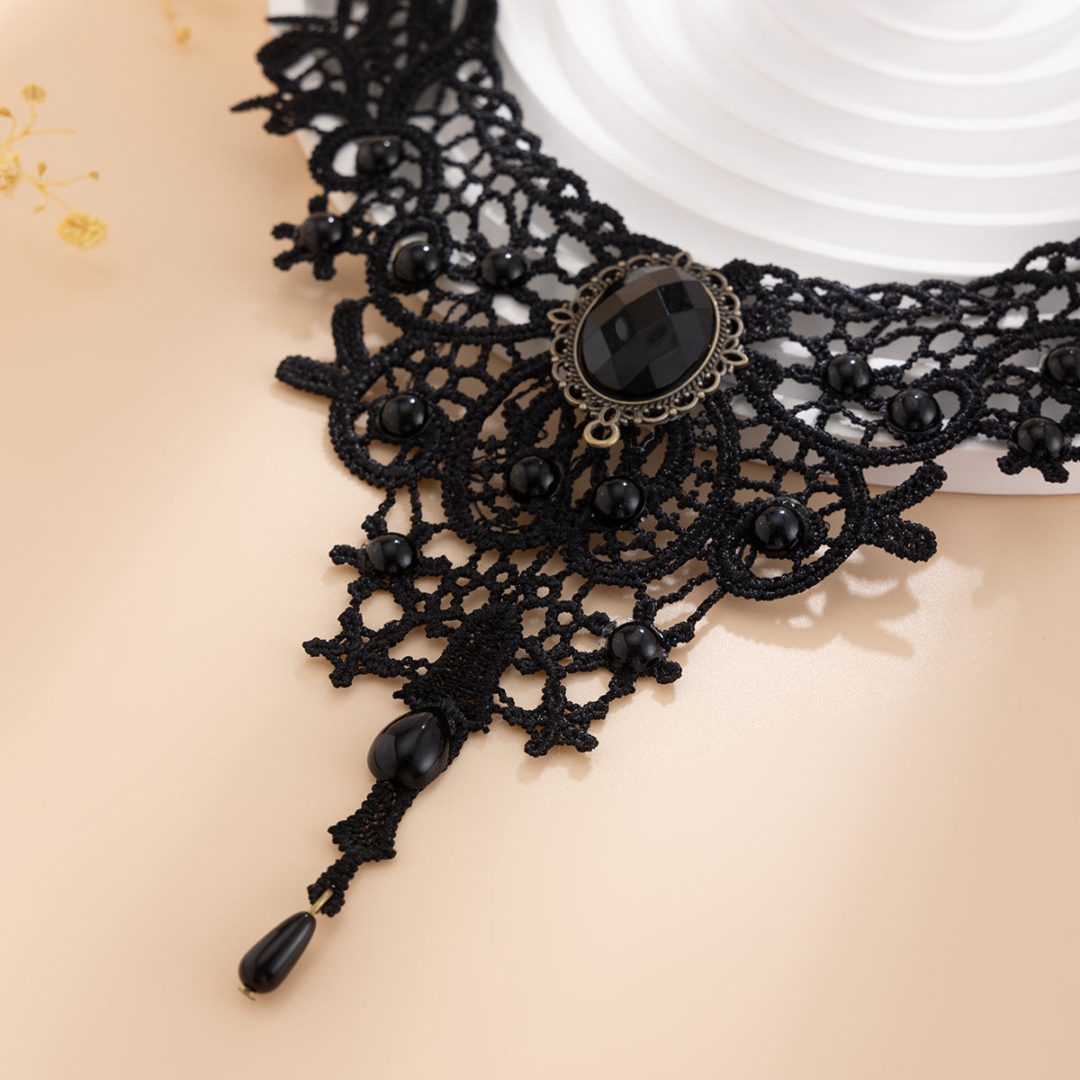 Collier ras-de-cou gothique, Halloween